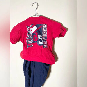 Sz 7 2pc Tommy Hilfiger boys 2 pc set New top & shorts